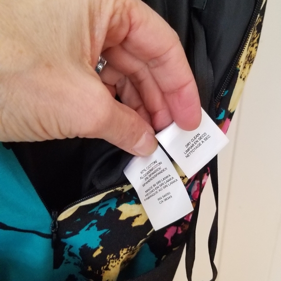 Fun floral print dress - Picture 5 of 8